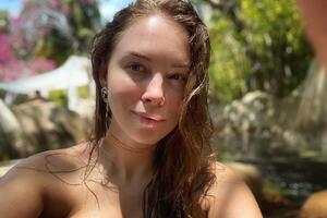 «Жирная и безработная»: Диброва показала фигуру на Мальдивах всем назло «Жирная и безработная»: Диброва показала фигуру на Мальдивах всем назло