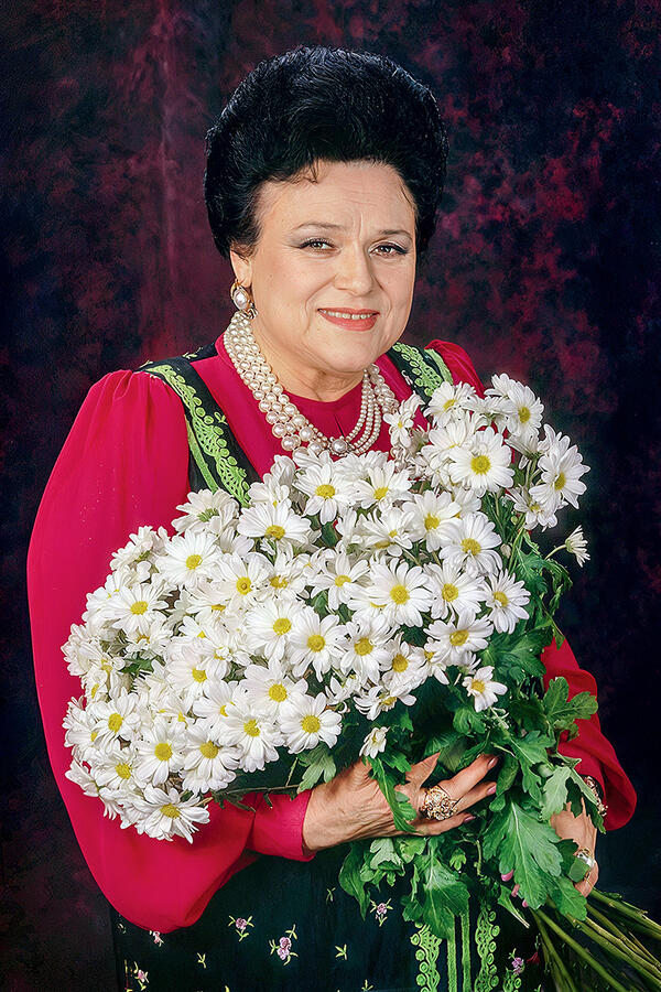 Людмила Зыкина