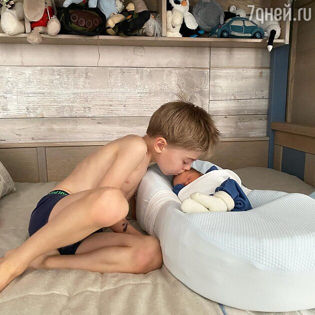 Сыновья Натальи Подольской и Владимира Преснякова Сыновья Натальи Подольской и Владимира Преснякова