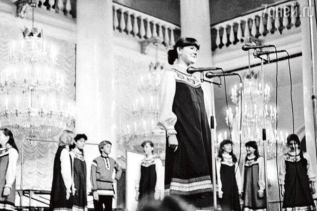 Рита — звезда Большого детского хора Всесоюзного радио и Центрального телевидения... Рита — звезда Большого детского хора Всесоюзного радио и Центрального телевидения...