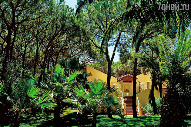 «Forte Village Resort» «Forte Village Resort»
