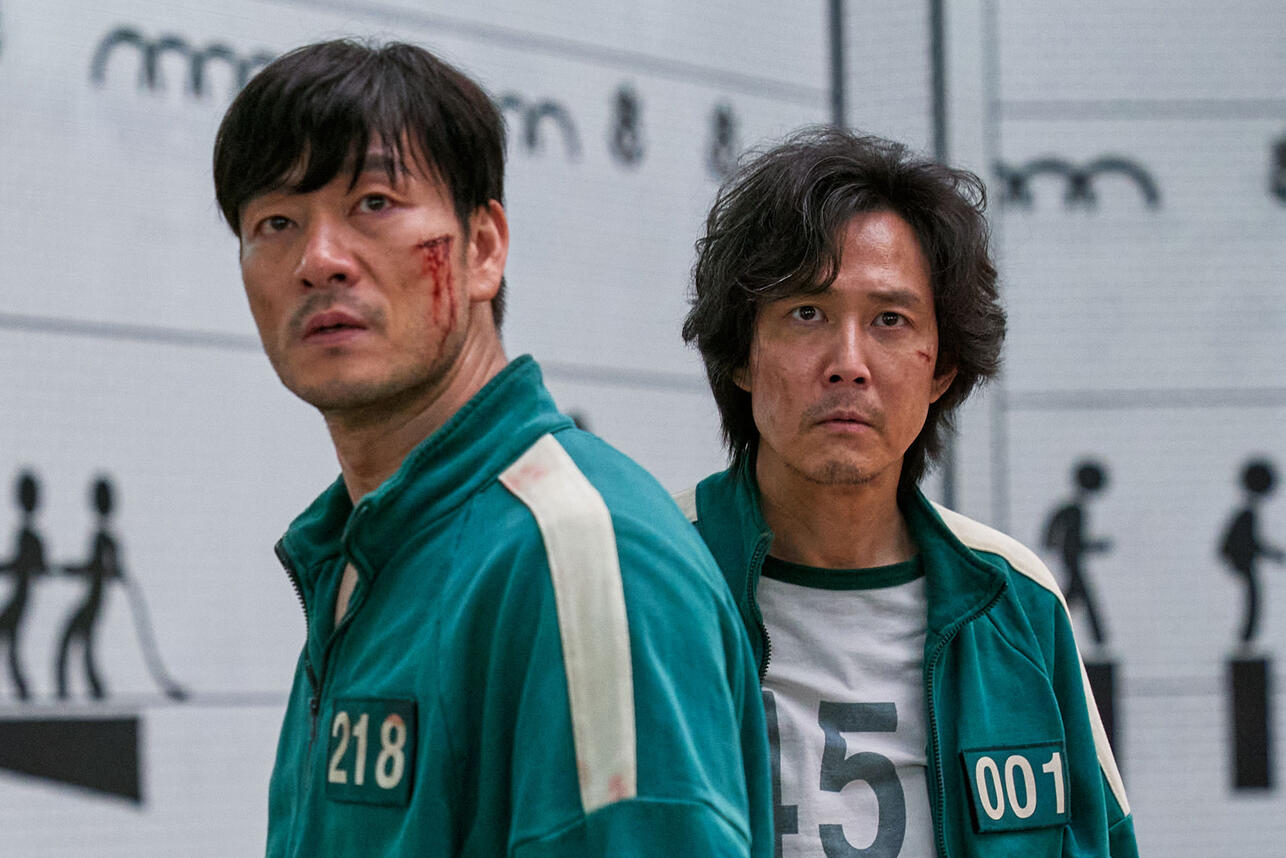 кадр из сериала «Игра в кальмара», 2021 фото