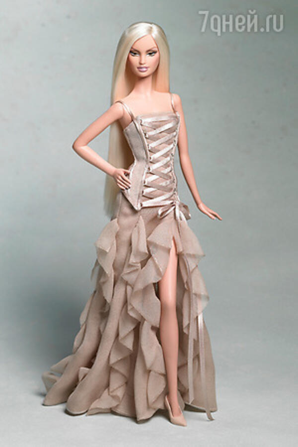 Versace  Barbie. 2004 
