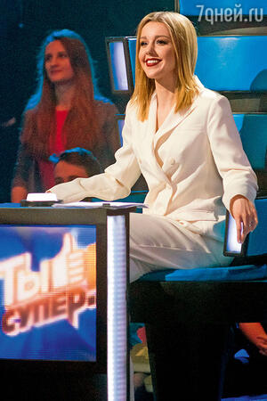Юлианна Караулова Юлианна Караулова
