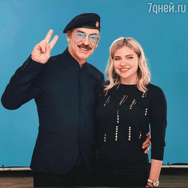 Михаил Боярский с внучкой Михаил Боярский с внучкой