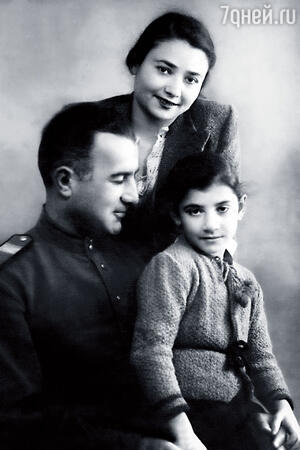 С родителями С родителями