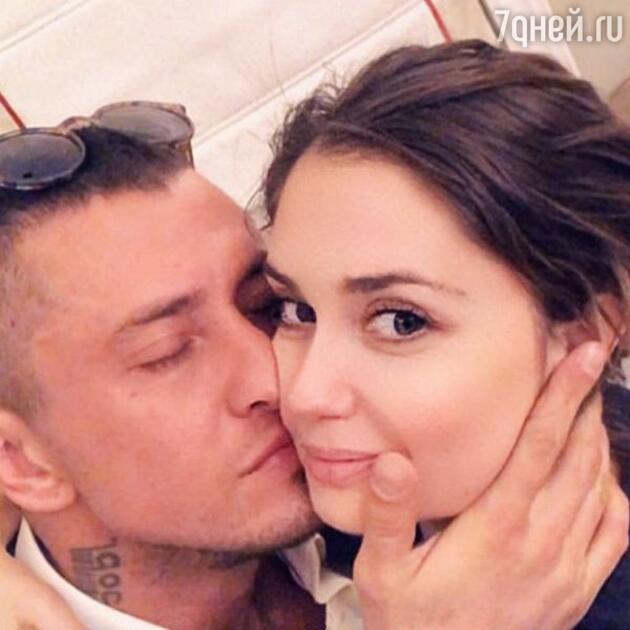 Павел Прилучный и Агата Муцениеце Павел Прилучный и Агата Муцениеце