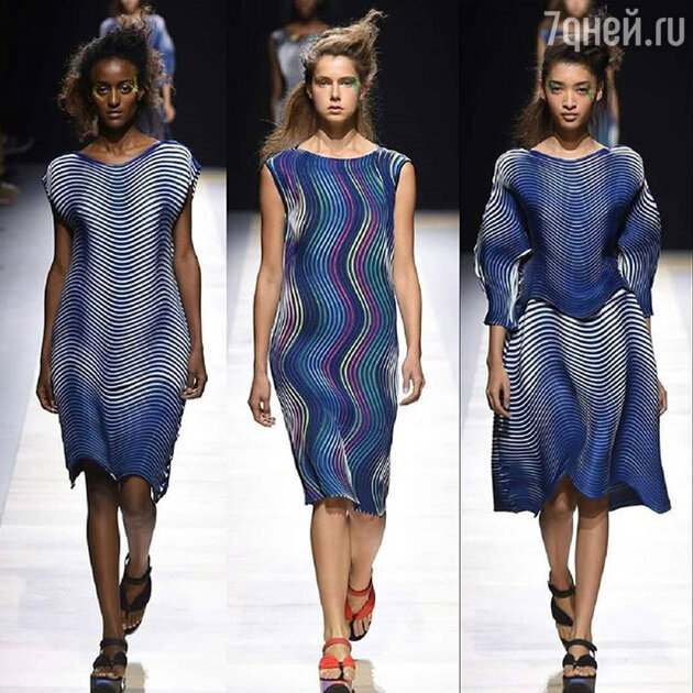На показе Issey Miyake На показе Issey Miyake