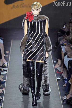 Показ Fendi Показ Fendi