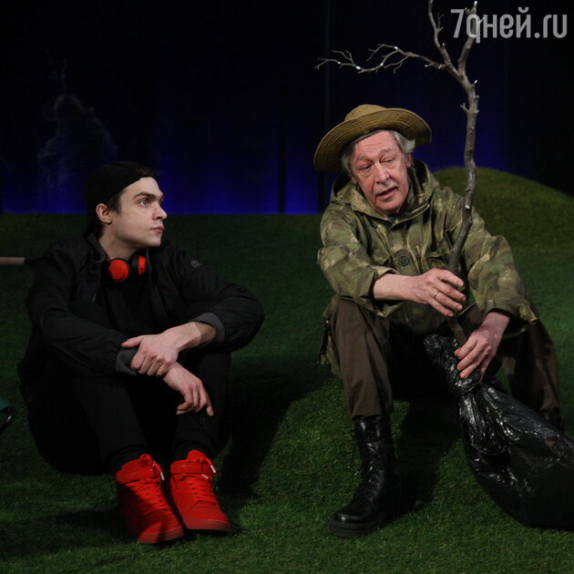 Михаил и Николай Ефремовы Михаил и Николай Ефремовы