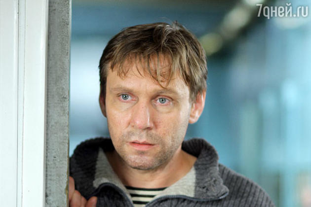 Кадр сериала «Бомж» Кадр сериала «Бомж»