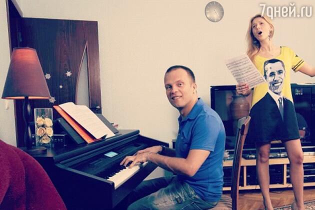 DJ Грув с женой Сашей DJ Грув с женой Сашей