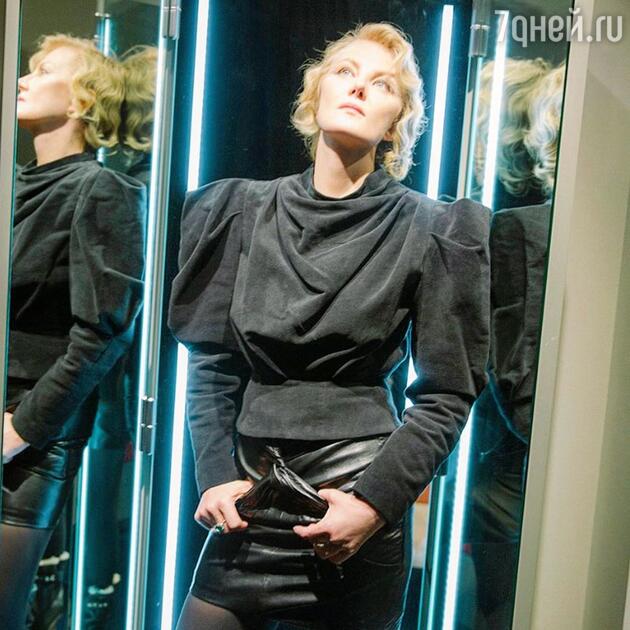 Рената Литвинова Рената Литвинова