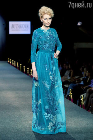 Модель показа Estet Fashion Week Модель показа Estet Fashion Week