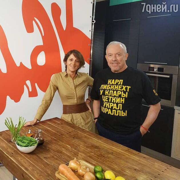 Андрей Макаревич с женой Андрей Макаревич с женой