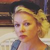 «Юная и озорная»: 57-летняя Валюшкина покорила танцами в короткой пижаме «Юная и озорная»: 57-летняя Валюшкина покорила танцами в короткой пижаме