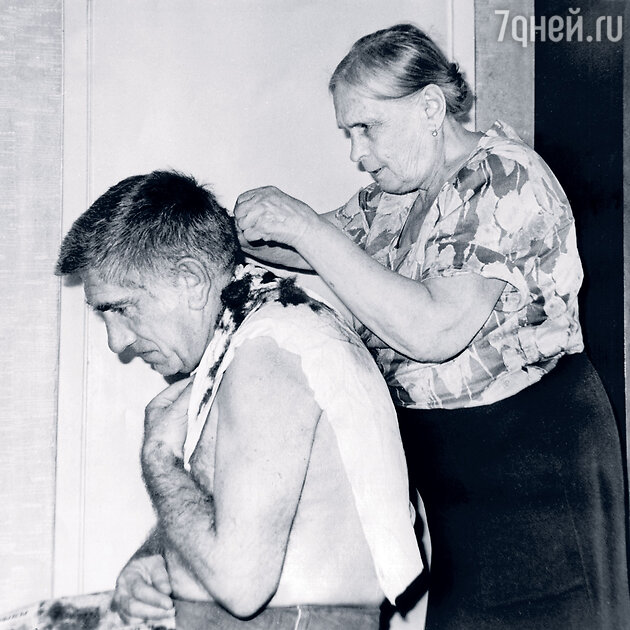Армен Джигарханян и Анна Власова Армен Джигарханян и Анна Власова