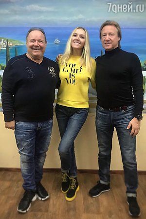 Дмитрий Харатьян с женой Мариной и Алексей Маклаков Дмитрий Харатьян с женой Мариной и Алексей Маклаков