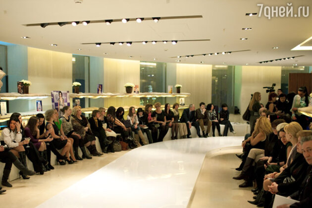 Перед показом в Crocus Atelier Couture Перед показом в Crocus Atelier Couture