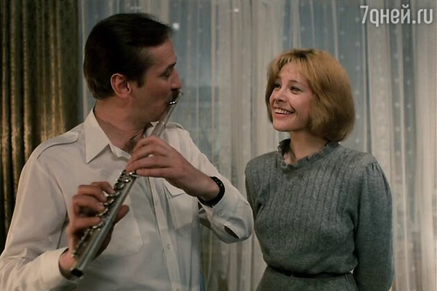 С леонидом Филатовым в фильме «Забытая мелодия для флейты», 1987 год С леонидом Филатовым в фильме «Забытая мелодия для флейты», 1987 год
