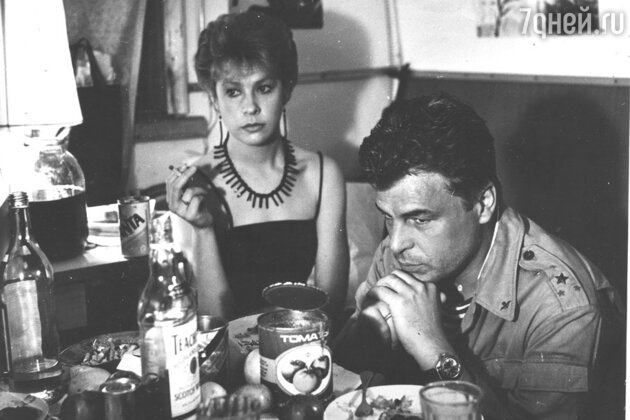 С Микеле Плачидо в фильме «Афганский излом», 1990 год С Микеле Плачидо в фильме «Афганский излом», 1990 год