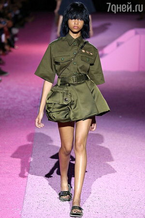 Показ Marc Jacobs Показ Marc Jacobs