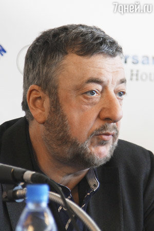 Кинорежиссер Павел Лунгин Кинорежиссер Павел Лунгин