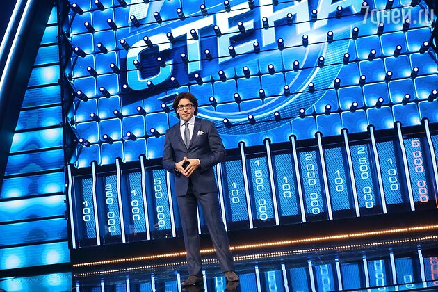 Андрей Малахов на съемках прогрммы "Стена" Андрей Малахов на съемках прогрммы "Стена"