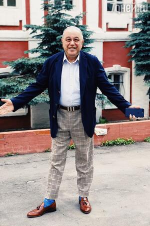 Евгений Петросян Евгений Петросян