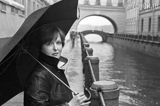«Елена Соловей была ко мне очень добра, просто ангел какой-то», — вспоминает Догилева «Елена Соловей была ко мне очень добра, просто ангел какой-то», — вспоминает Догилева