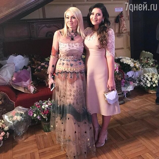 Яна Рудковская и Жасмин Яна Рудковская и Жасмин