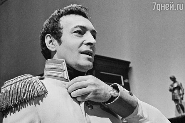 Вячеслав Тихонов Вячеслав Тихонов