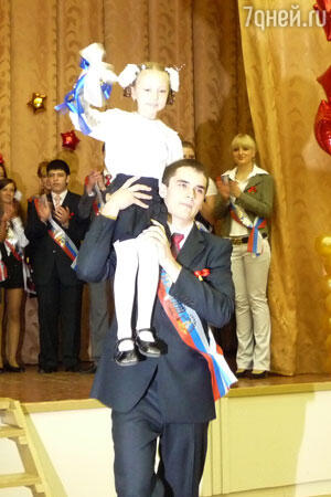 Актриса Катя Старшова Актриса Катя Старшова