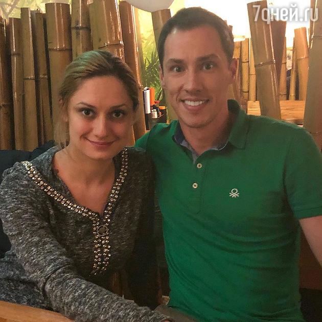 Тимур Еремеев и Карина Мишулина Тимур Еремеев и Карина Мишулина