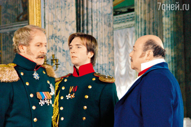 После сериала «Бедная Настя» Петру стали предлагать роли романтических героев... 2003 г. После сериала «Бедная Настя» Петру стали предлагать роли романтических героев... 2003 г.