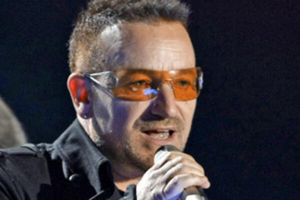 U2   