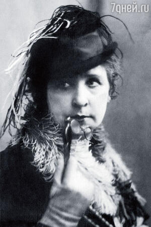 Нина Иртеньева, бабушка Андрея Болтнева Нина Иртеньева, бабушка Андрея Болтнева