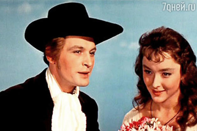С Анастасией Вертинской в фильме «Алые паруса», 1961 год С Анастасией Вертинской в фильме «Алые паруса», 1961 год
