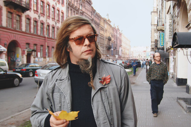 Многие наши знакомые, те же Митьки, говорят, что когда Гребенщиков жил со мной, у него был расцвет — он написал лучшие свои вещи Многие наши знакомые, те же Митьки, говорят, что когда Гребенщиков жил со мной, у него был расцвет — он написал лучшие свои вещи