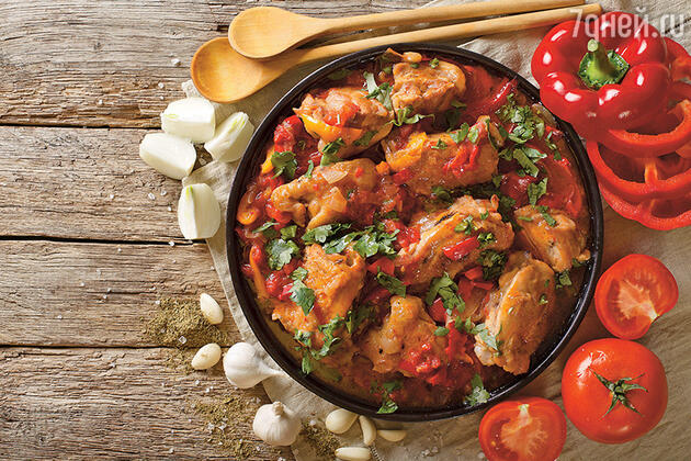 Чахохбили из куриных бедер. Фото Чахохбили из куриных бедер. Фото
