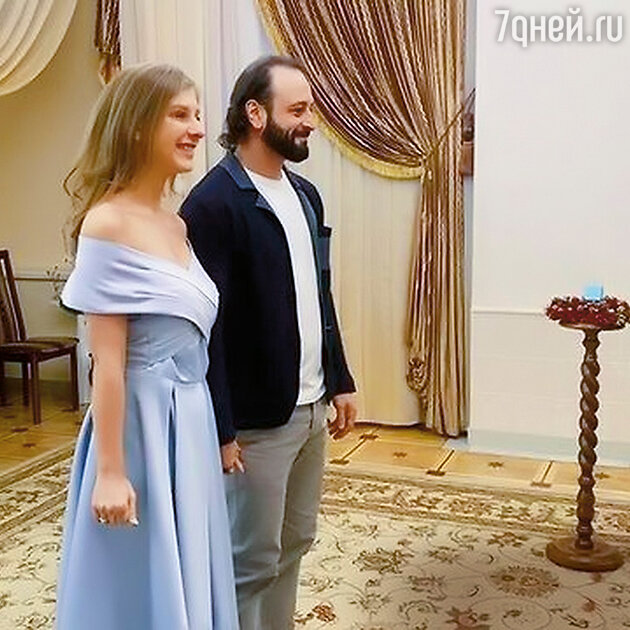 Лиза Арзамасова и Илья Авербух Лиза Арзамасова и Илья Авербух