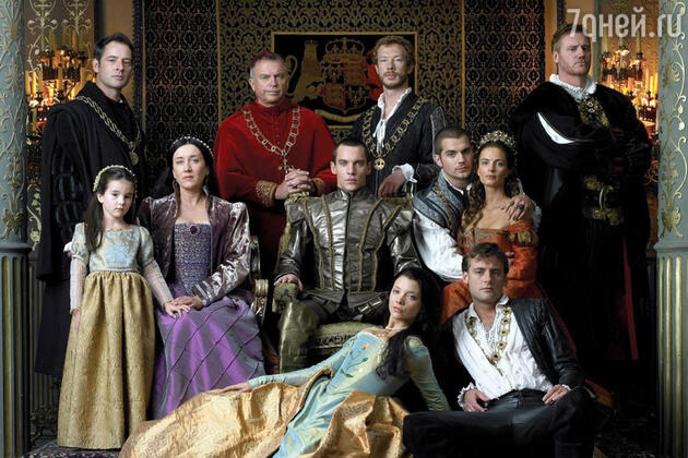 В сериал «Тюдоры» Генри пригласили на роль герцога Саффолка, зятя Генриха VIII. (Генри в среднем ряду, второй справа) В сериал «Тюдоры» Генри пригласили на роль герцога Саффолка, зятя Генриха VIII. (Генри в среднем ряду, второй справа)