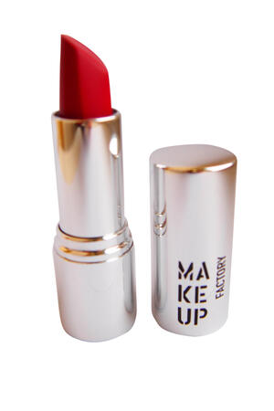 Губная помада от Make Up Factory Губная помада от Make Up Factory