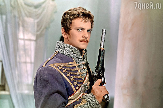 Юрий Яковлев в фильме «Гусарская баллада». 1962 год Юрий Яковлев в фильме «Гусарская баллада». 1962 год