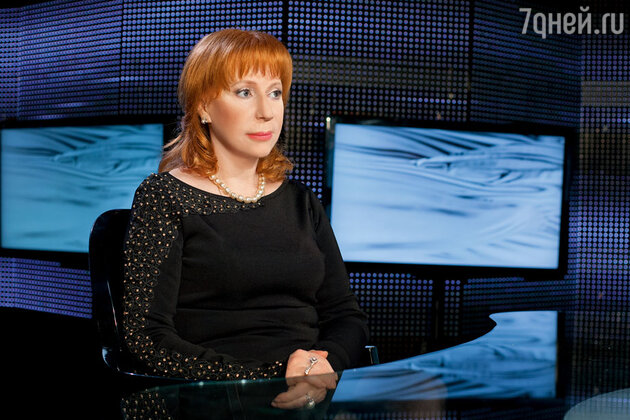 Марина решилась рассказать, как уходила любовь, захотела освободиться от груза эмоций. Для этого она и пришла ко мне в программу Марина решилась рассказать, как уходила любовь, захотела освободиться от груза эмоций. Для этого она и пришла ко мне в программу