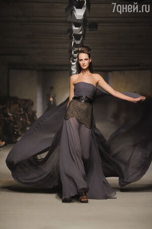 Коллекция haute couture, получившая название «Brick Lane» Коллекция haute couture, получившая название «Brick Lane»