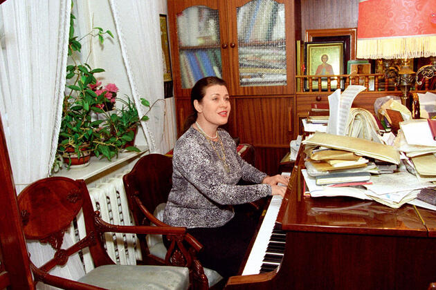 «Мне кажется, в душе она всех простила, и со всеми примирилась, и ушла со светлым сердцем. Во всяком случае, со мной Валентина попрощалась очень хорошо» «Мне кажется, в душе она всех простила, и со всеми примирилась, и ушла со светлым сердцем. Во всяком случае, со мной Валентина попрощалась очень хорошо»