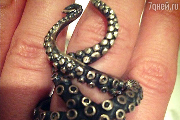 Серебряное кольцо из Нью-Йорка Серебряное кольцо из Нью-Йорка