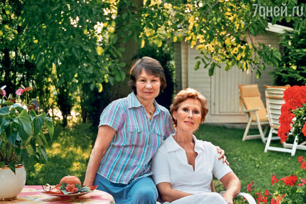 В начале 70-х Лариса Мондрус уехала в Германию. Она и меня с собой звала, но я отказалась В начале 70-х Лариса Мондрус уехала в Германию. Она и меня с собой звала, но я отказалась
