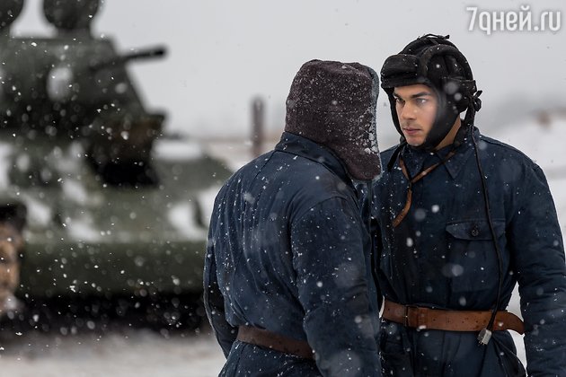 Кадр из сериала «Крепкая броня» Кадр из сериала «Крепкая броня»